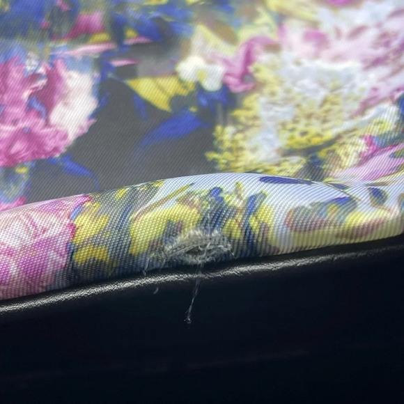 NICOLE Miller City Life Tote, Preowned - Picture 10 of 10